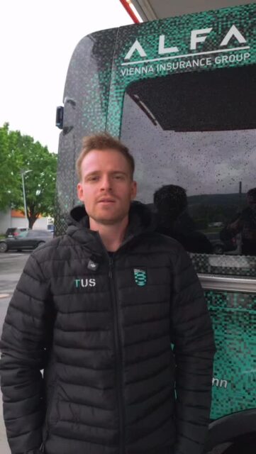 🗣 Tegnapi @ooeclassics szakasz összefoglalója Zsombitól 🤲🏻
📹 @marchives.raw
#tus_riders #TeamUnitedShipping