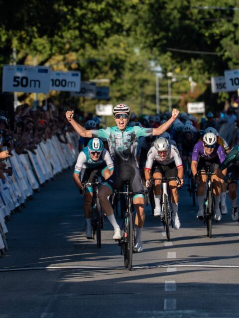 WHAT A STAGE 💥
Erik wins stage 4 of the Tour de Slovaquie
-
💥 BUMM, Erik nyerte a Szlovák kör mai, negyedik szakaszát 🫡
📸 @lapajhu
#tus_riders #TeamUnitedShipping