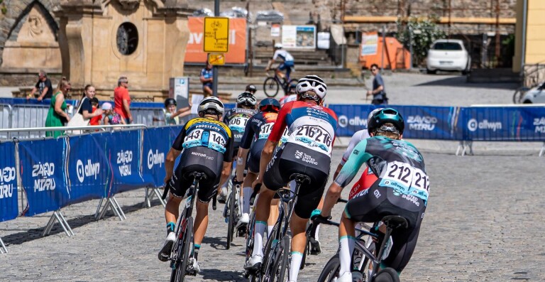 Cobbled Walls and Final Full-Gas Chaos at Peace Race